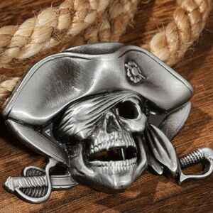 New Pirate skull jolly roger belt buckle